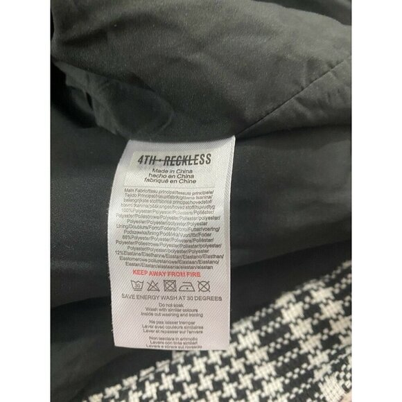 NWT 4th Reckless Women's Tall Oversized Shacket In Mono Plaid - XS - Picture 11 of 12